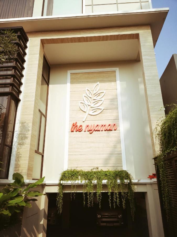 The Nyaman Motel Jacarta Exterior foto